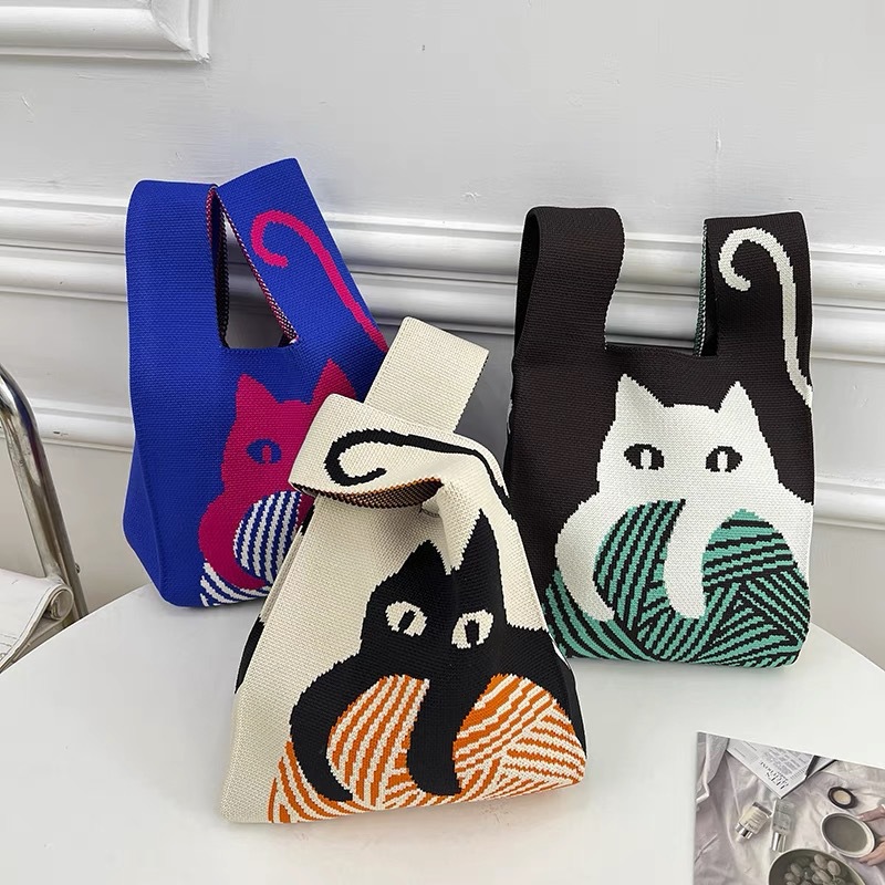 Damska torba na nadgarstek z w – Embroidery Knot recenzja i cena