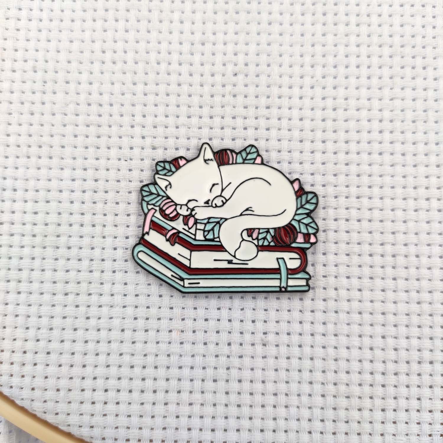 Uchwyt na igły do haftu krzyży – Needle Minder Magnet recenzja i cena