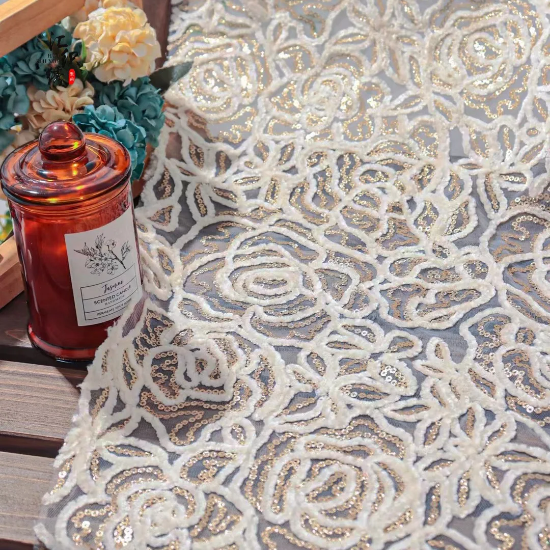 Tkanina koronkowa w stylu euro – Embroidery Rose recenzja i cena