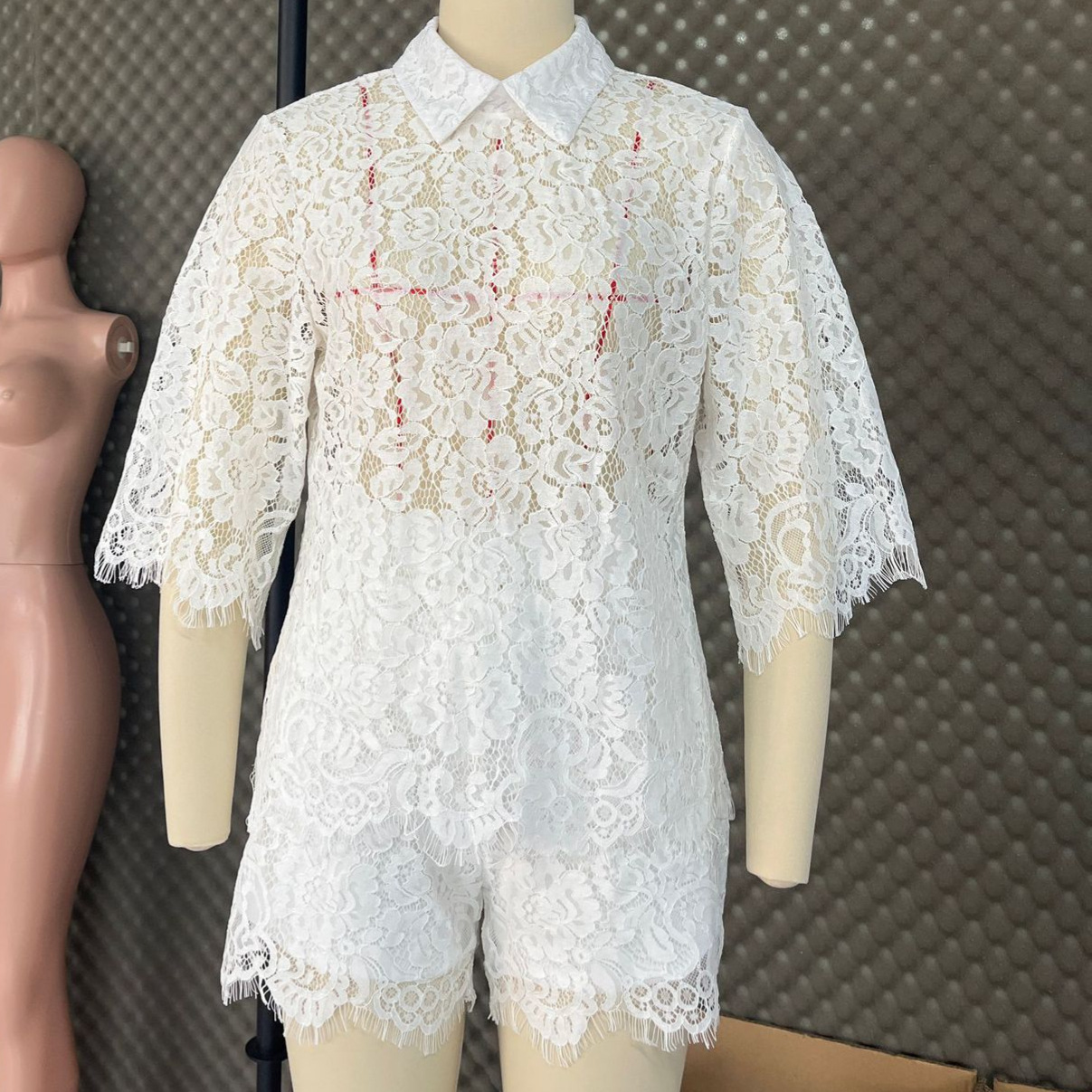 Seksowny koronkowy komplet z h – Embroidery Uniforms recenzja i cena