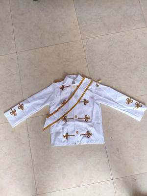 Chłopięcy strój w stylu królew – Embroidery Uniforms recenzja i cena